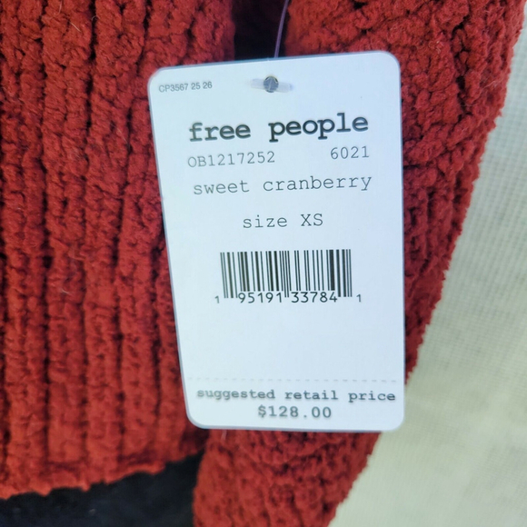 Free People Knit Turtleneck Oversized Sweater Women's. Size XS. NWT $128 - Picture 9 of 10